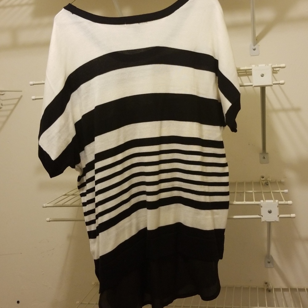Stripped Sweater - Picture 3 of 3